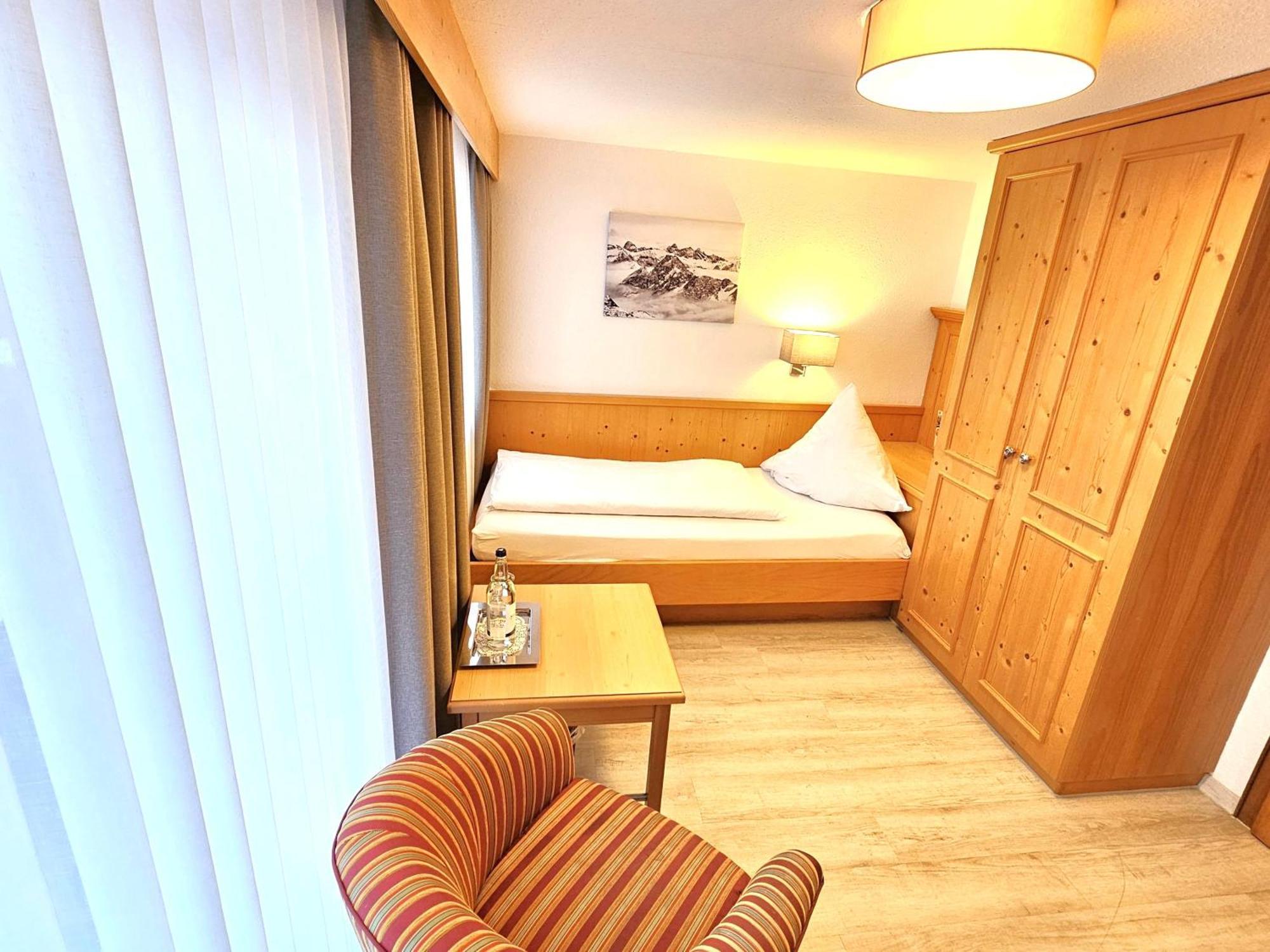 Hotel Cafe Fuggerhof Oberstdorf Exterior foto