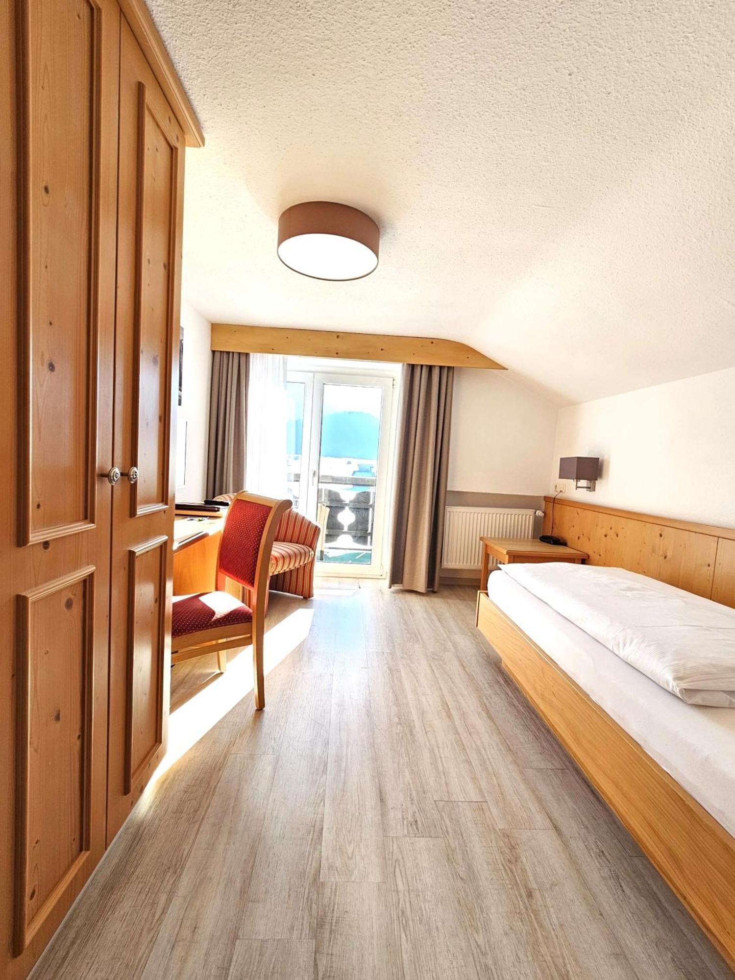 Hotel Cafe Fuggerhof Oberstdorf Exterior foto